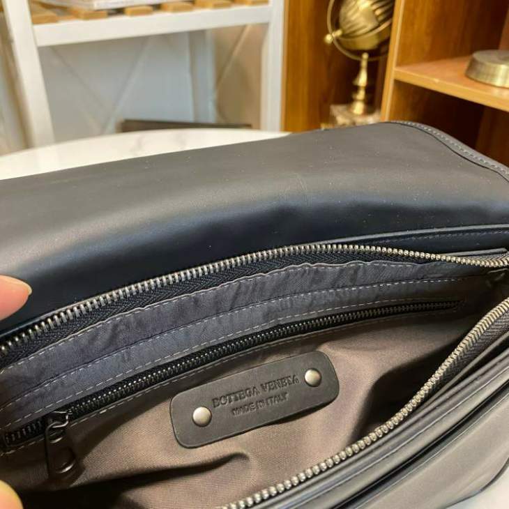 Picture of Bottega Veneta Mens Bags _SKUfw184068782fw